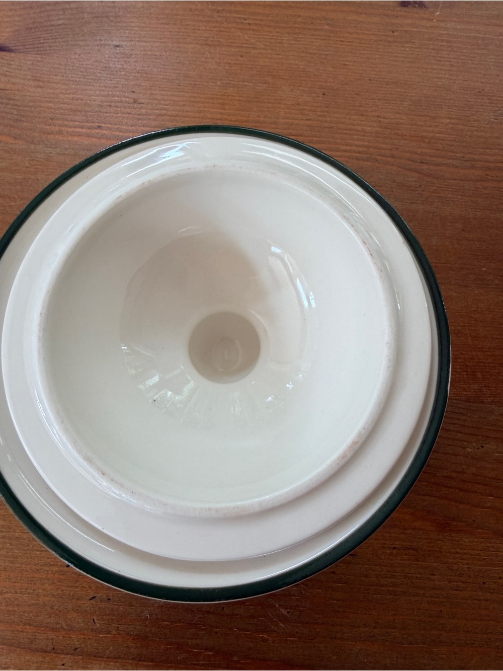 Pfaltzgraff Snow Village Cream Ceramic Holiday Snowman Bowl with Green Rim & Lid - Picture 16 of 16